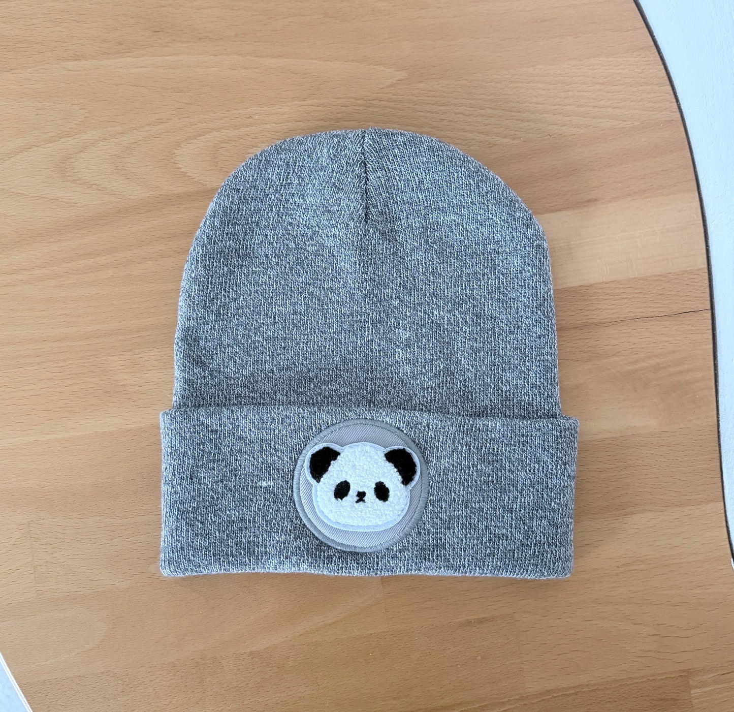 Panda Face Beanie Schwarz – Warme Unisex Mütze für Kinder Schüler Damen
