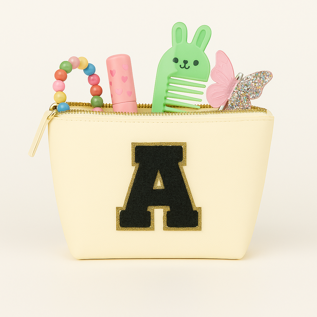 Kosmetiktasche S Beige • DIY Initiale Schwarz A–Z zum Kleben • Top Geschenkidee