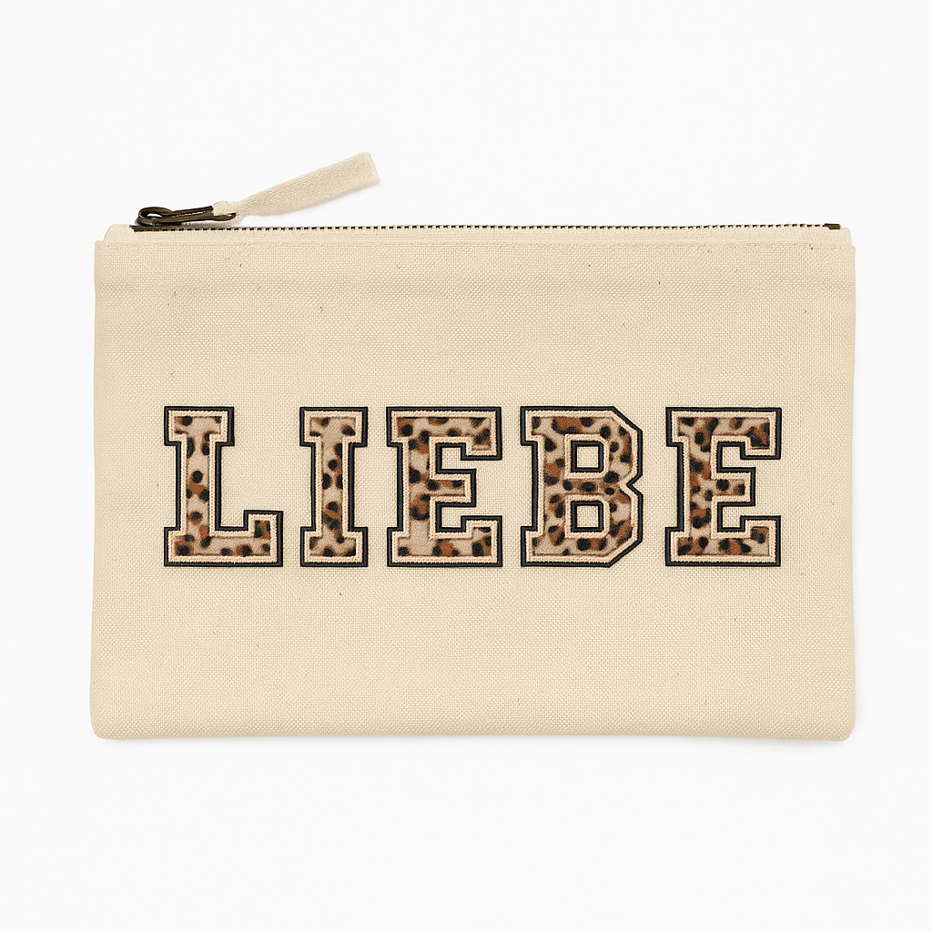 Clutch L mit Schriftzug LIEBE – Beige Tasche Rosa & Leo Design Geschenkidee