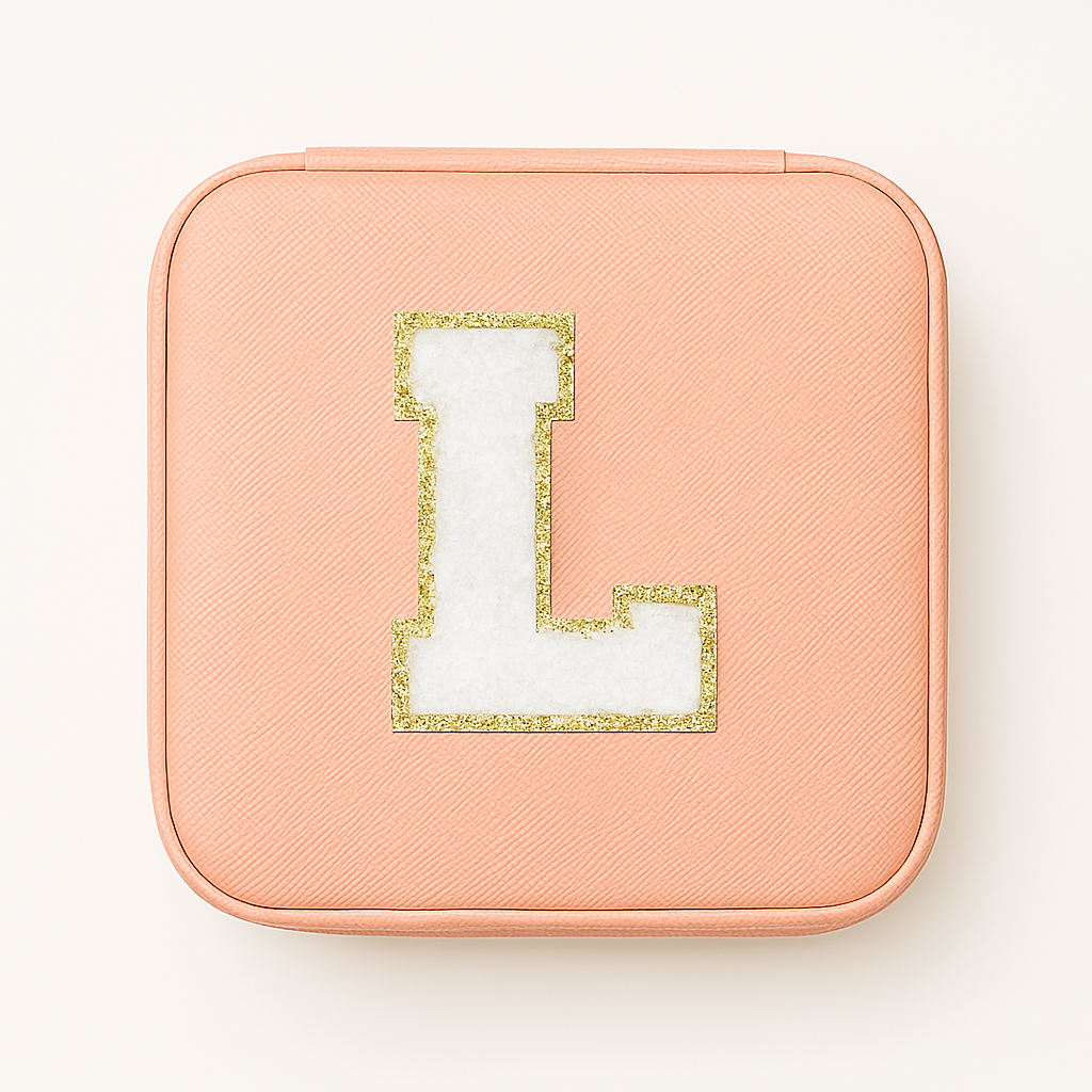 Personalisierbare Schmuckbox Rosa – Buchstabe A–Z Weiß mit Goldrand – DIY Reise