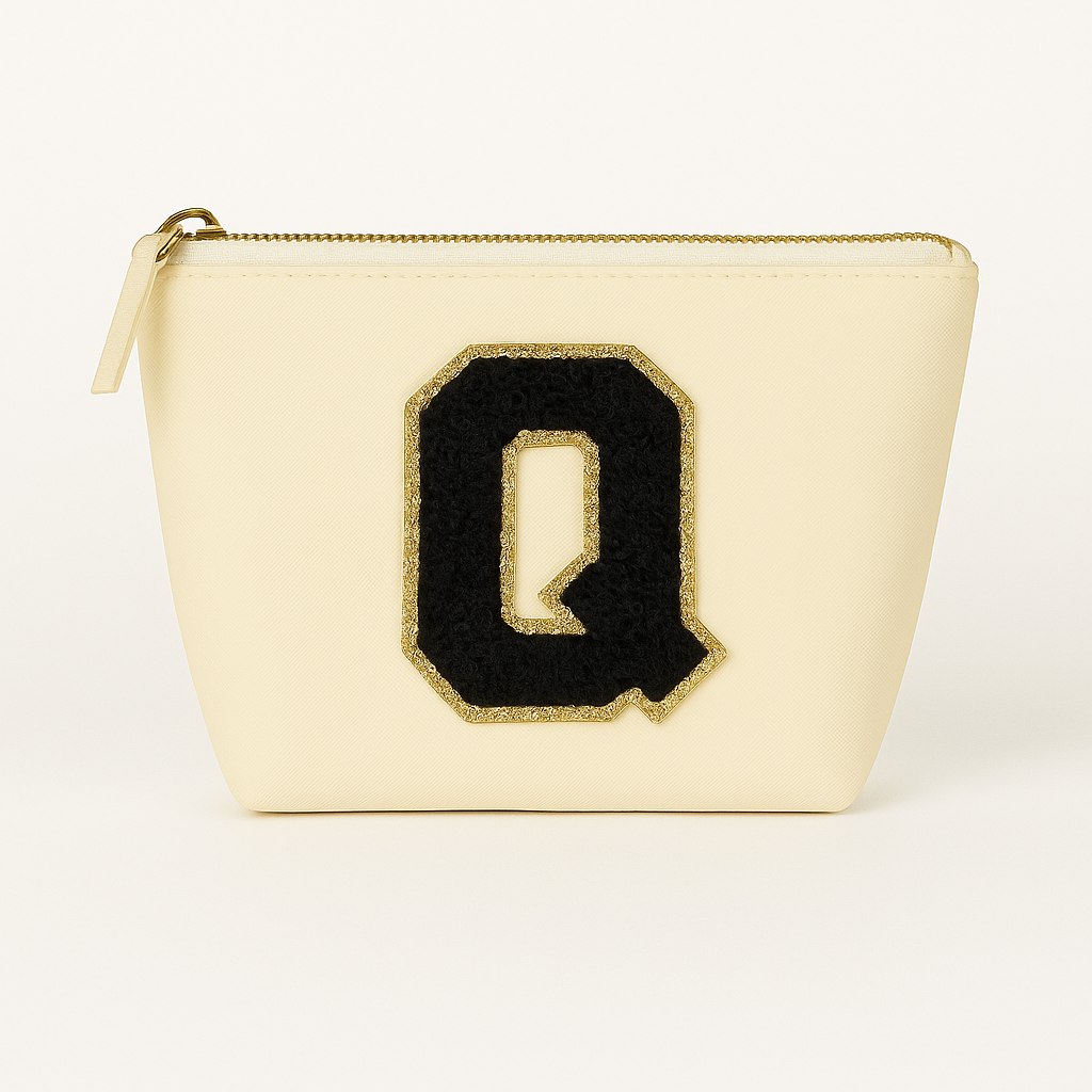 Kosmetiktasche S Beige • DIY Initiale Schwarz A–Z zum Kleben • Top Geschenkidee