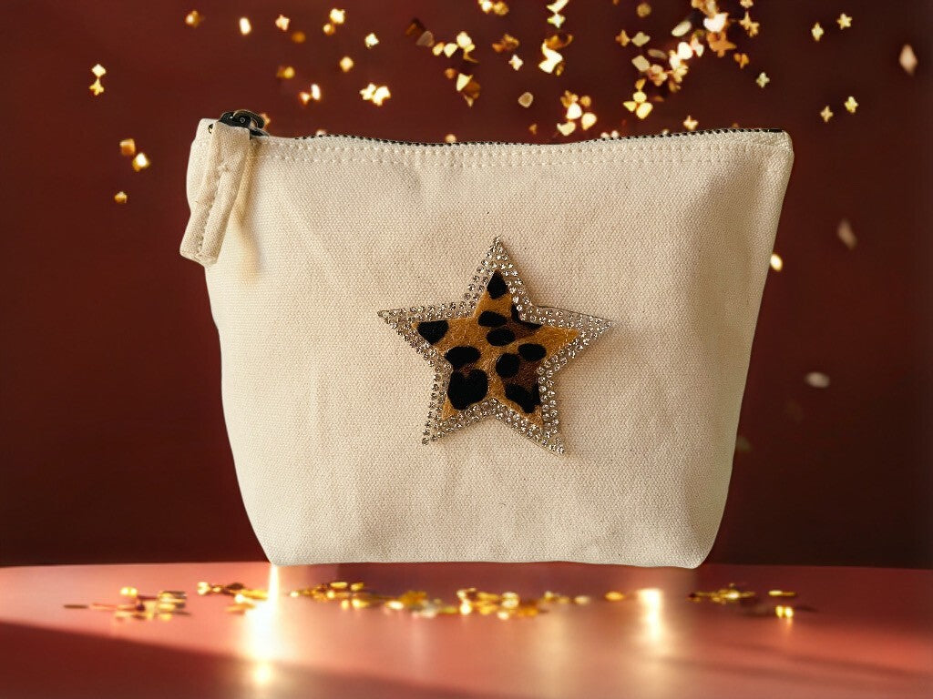 Kosmetiktasche S Beige – Stern Design – personalisiert – Handmade Geschenk