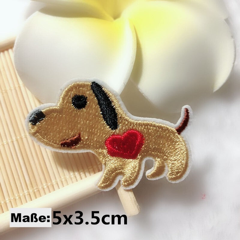 Glückstier Patches – 12 Tierzeichen mit rotem Herz – Aufnäher für DIY & Geschenk