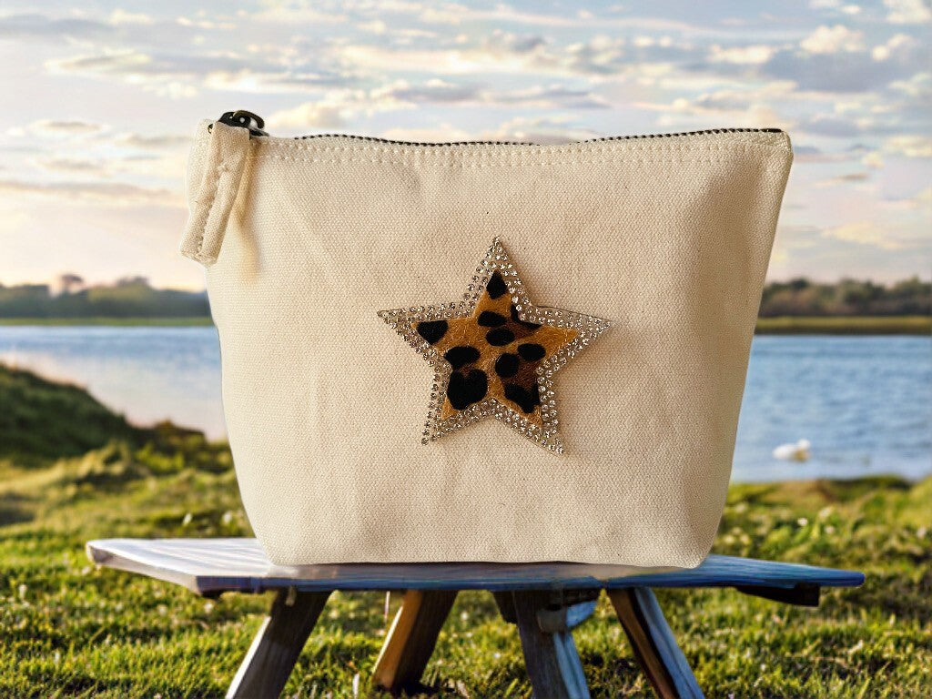 Kosmetiktasche S Beige – Stern Design – personalisiert – Handmade Geschenk