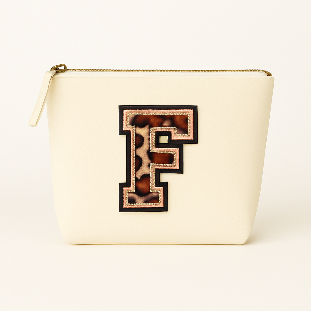 Kosmetiktasche S Beige • DIY Initiale Leo A–Z zum Aufbügeln • Geschenkidee