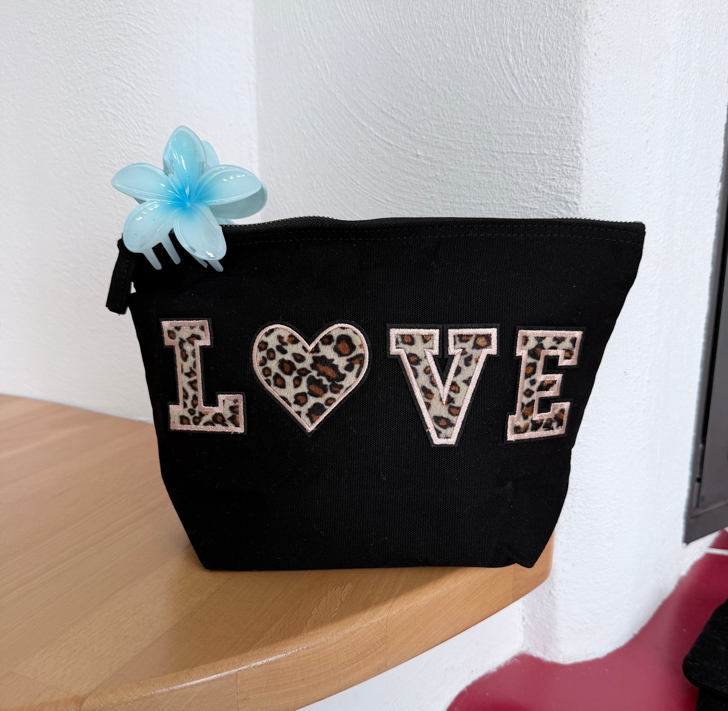 Schwarze Canvas Tasche mit Leo Herz – XS S M L Set | Premium Geschenk für Frauen