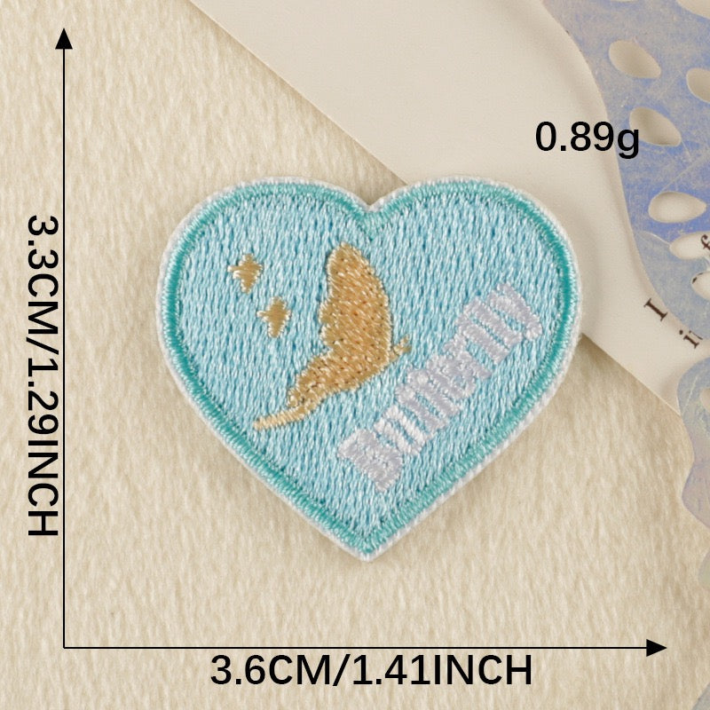 Herz XS Stickerei Selbstklebend Patch Sticker Motivwahl 4er 8er 16er Set DIY Handyhülle