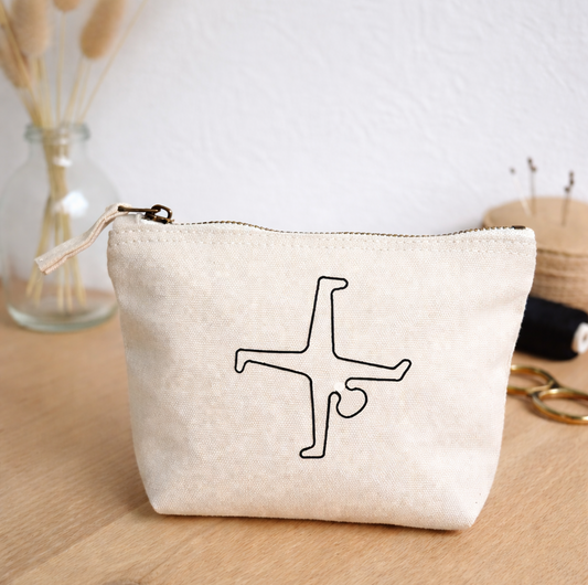 Kosmetiktasche handbestickt | Düsseldorf Radschläger | Geschenk | Handmade