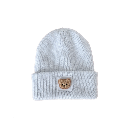 Nachhaltige Kinder Beanie mit Teddy Bär Patch Mütze – Warm Weich, Rosa Grau, Handarbeit