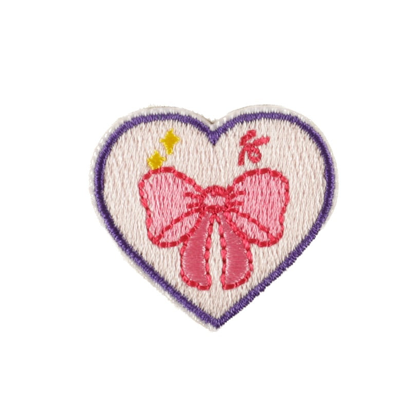 Herz XS Stickerei Selbstklebend Patch Sticker Motivwahl 4er 8er 16er Set DIY Handyhülle