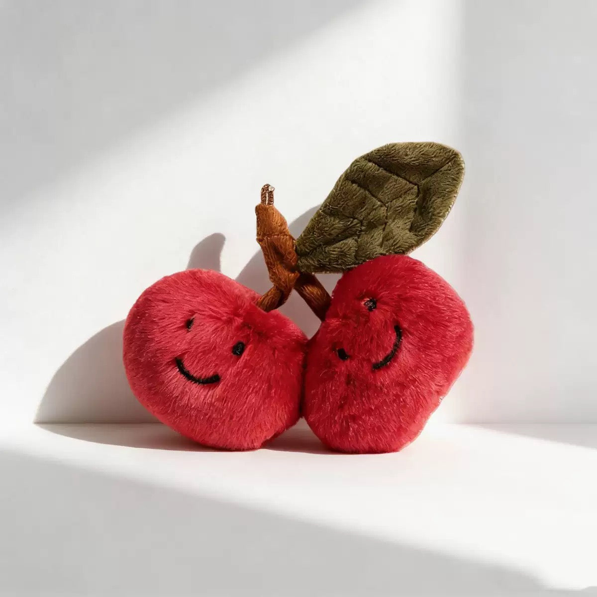 Dumpling Kirsche Tomaten Plüschtier Kuscheltier Knödel Teigtasche Food Plüschfigur