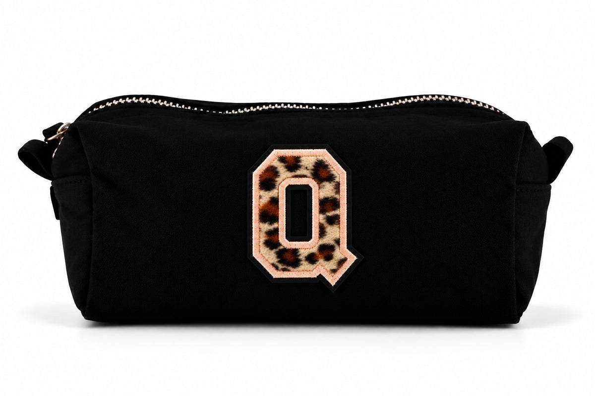 Kosmetiktasche mit Leo-Buchstaben A–Z oder Herz | Baumwolle Make-up Tasche S & L | Beige & Schwarz | Personalisiertes Geschenk für Frauen Kulturbeutel Reiseorganizer