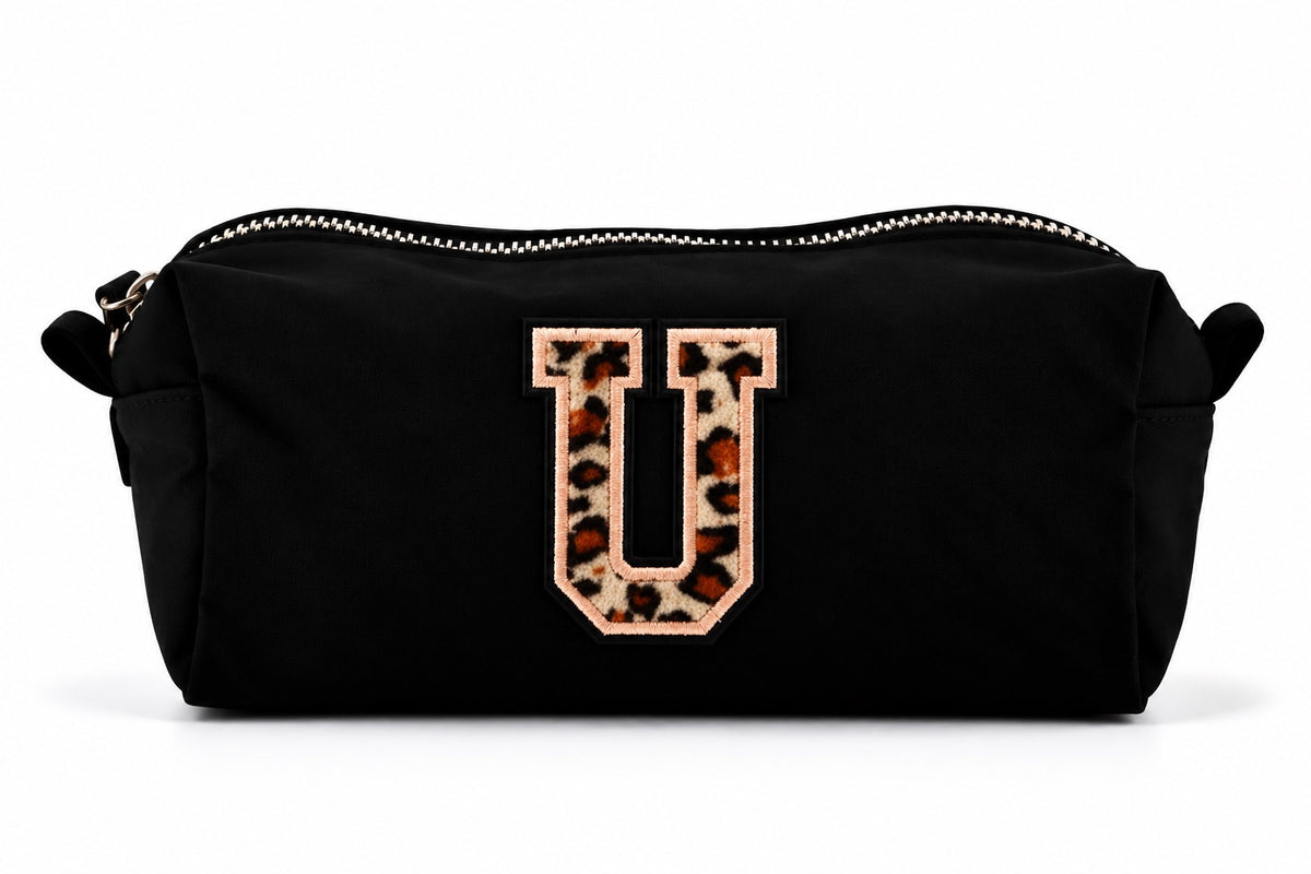 Kosmetiktasche mit Leo-Buchstaben A–Z oder Herz | Baumwolle Make-up Tasche S & L | Beige & Schwarz | Personalisiertes Geschenk für Frauen Kulturbeutel Reiseorganizer