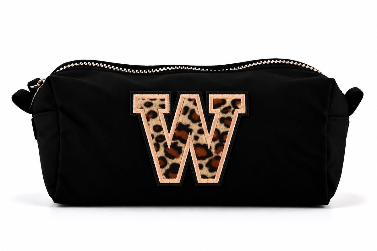 Kosmetiktasche mit Leo-Buchstaben A–Z oder Herz | Baumwolle Make-up Tasche S & L | Beige & Schwarz | Personalisiertes Geschenk für Frauen Kulturbeutel Reiseorganizer